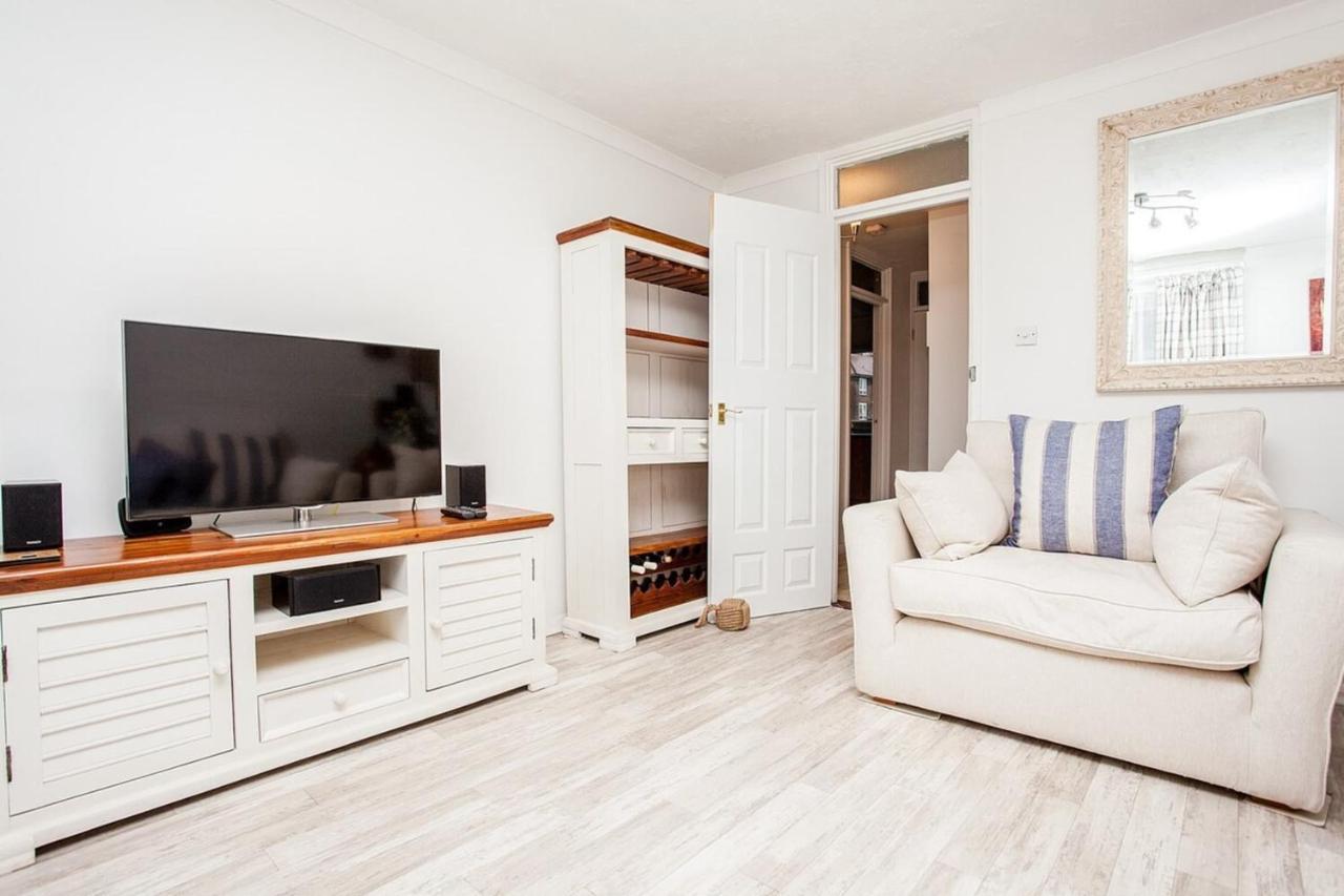 Modern And Spacious Central 1 Bedroom Apartment With Balcony Londýn Exteriér fotografie